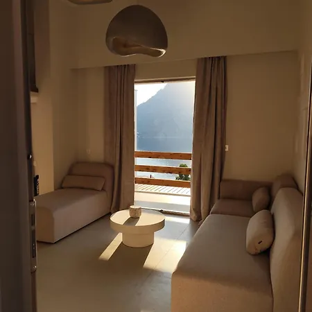 アパート Vouros Villages -